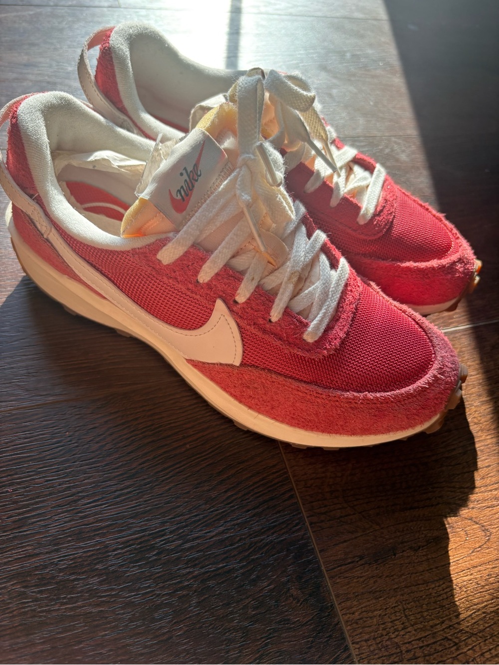 WMNS Nike Waffle Debut Vintage